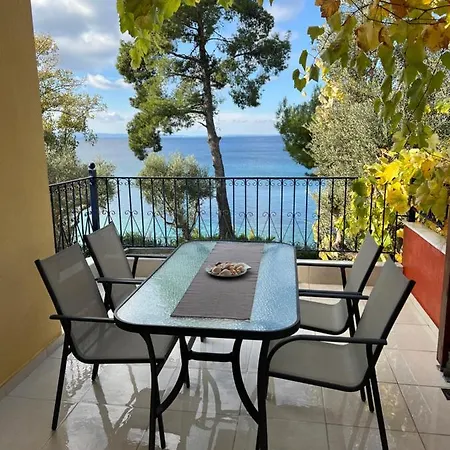 Seafront Loft - Akti Elia Apartment Nikiti (Sithonia)