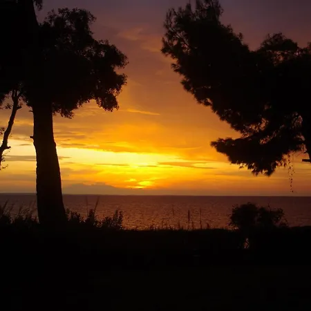 Apartament Seafront Loft - Akti Elia